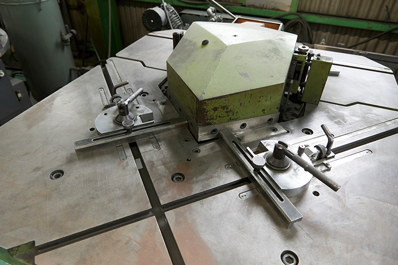 コーナーシャー タケダ／TCN-253